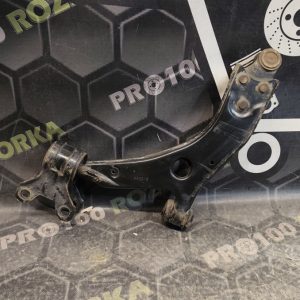 Важіль передній правий нижній FORD Focus MK3 (11-14)