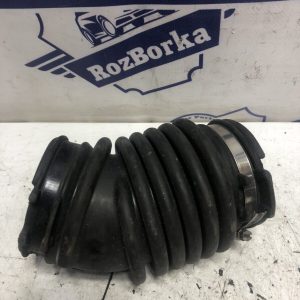 Патрубок повітряного фільтра 1.8/2.0 бензин FORD Focus MK2 04-11