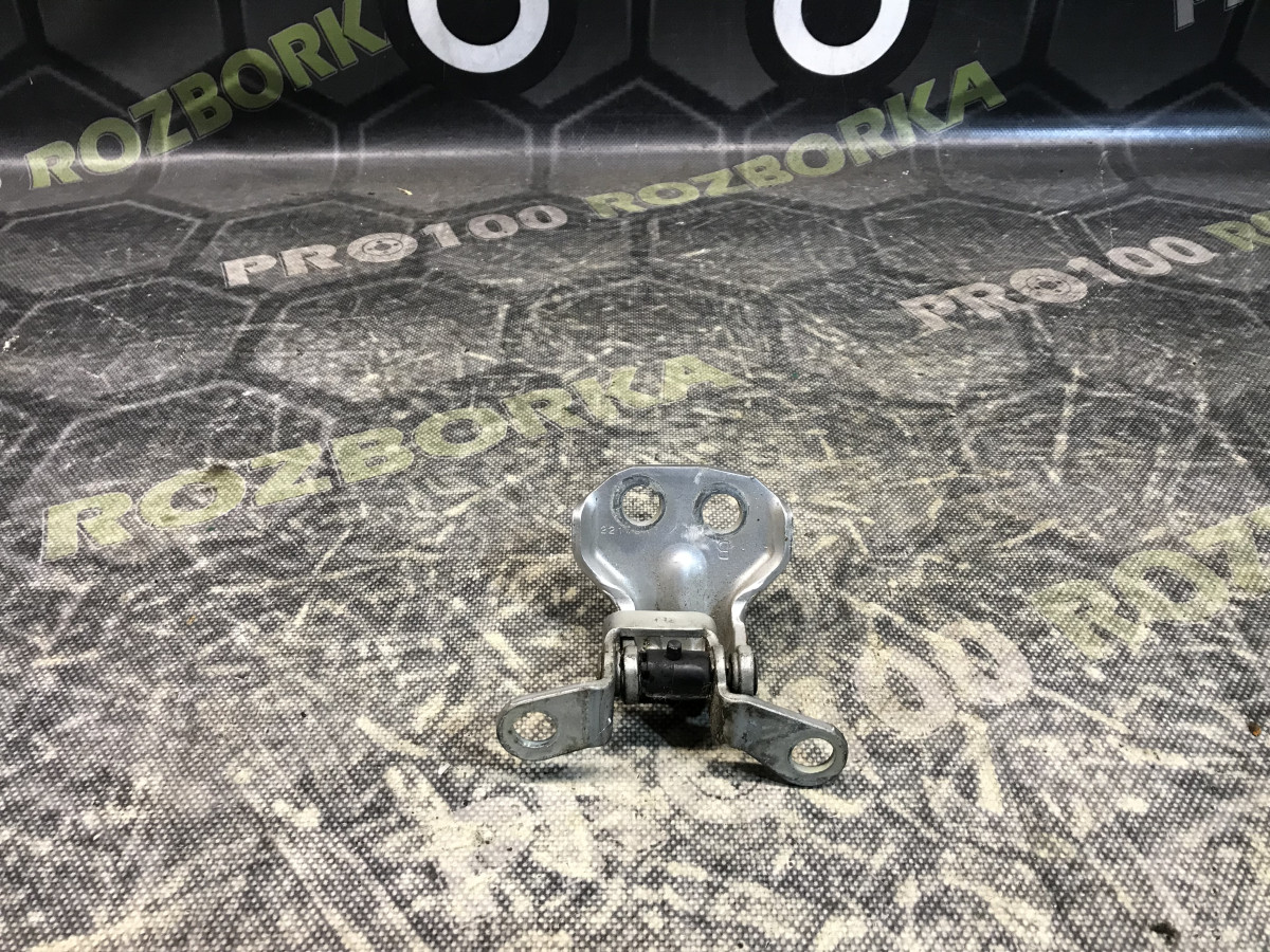 Петля дверей передніх Ford Fiesta MK6 02-08 - Зображення 4