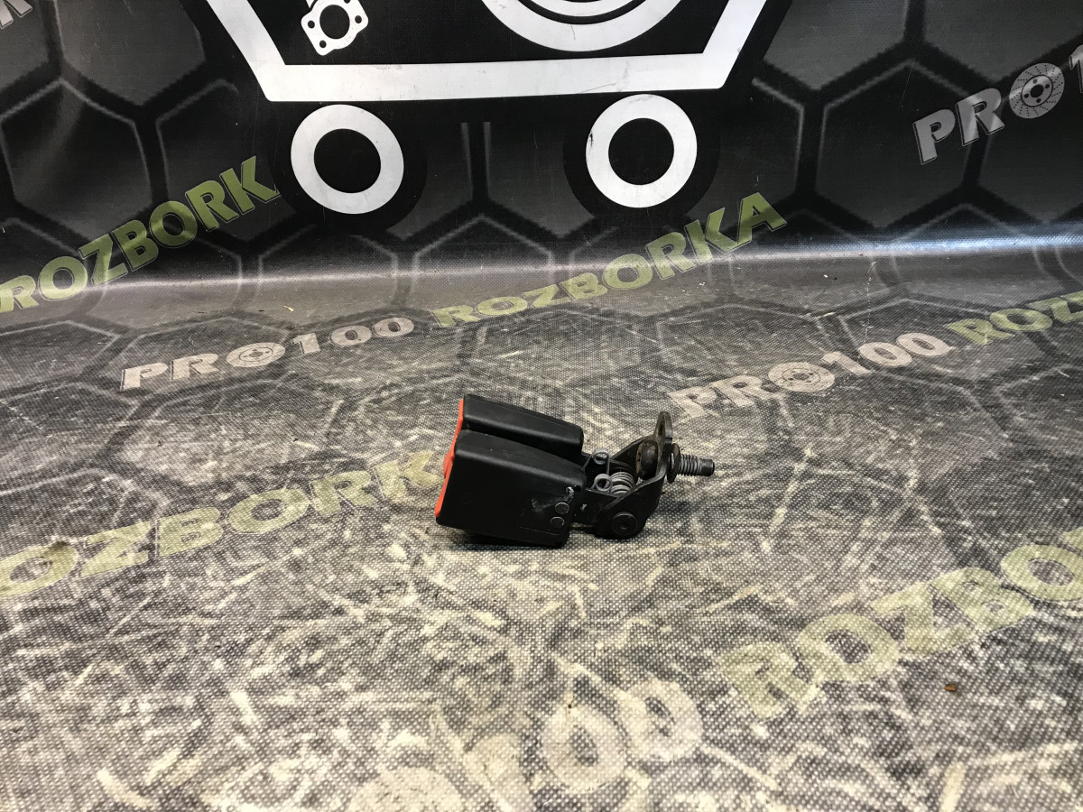 Замок ременів безпеки задніх Ford Fiesta MK6 02-08 - Зображення 4