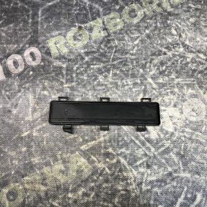 Кришка корпосу салонного фільтру Ford Fiesta MK6 02-08