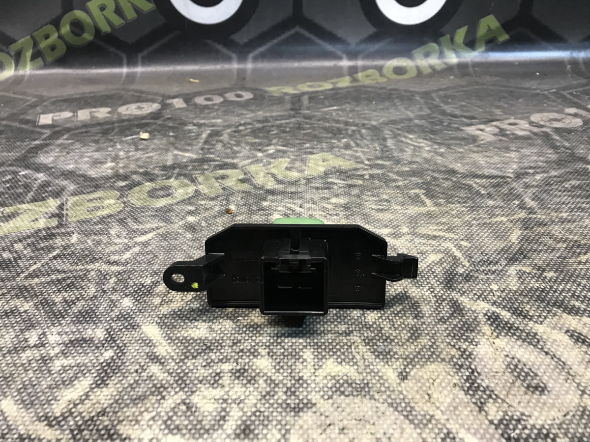 Резистор вентилятора обігрівача салону FORD Focus MK3 (11-14) - Зображення 3