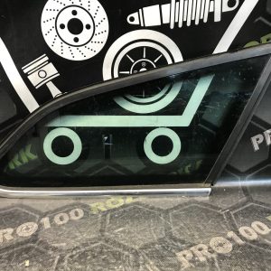 Скло кузова праве заднє універсал FORD Focus MK3 (11-18)