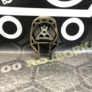 Подушка двигуна нижня 2.0D FORD KUGA MK1 08-12