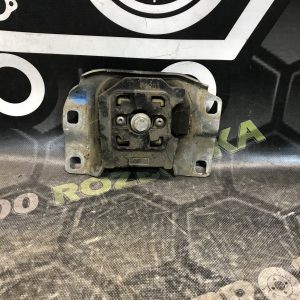 Подушка коробки передач (верхня ліва) FORD Focus MK3 (11-14)
