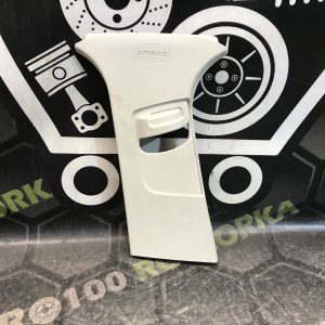 Обшивка стійки середньої ліва FORD Focus MK3 (11-18)