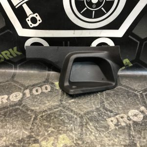 Накладка порога права задня FORD Focus MK3 (11-18)