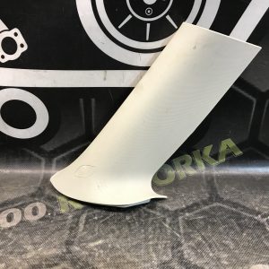 Обшивка стійки  задня ліва FORD Focus MK3 (11-18)