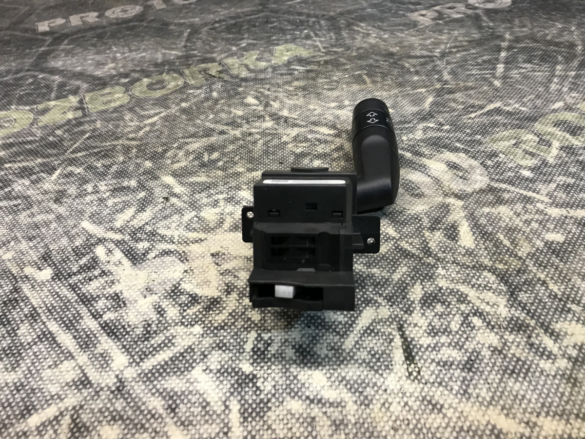 Перемикач підрульовий поворотів Land Rover Freelander 2 L359 06-14 - Зображення 4