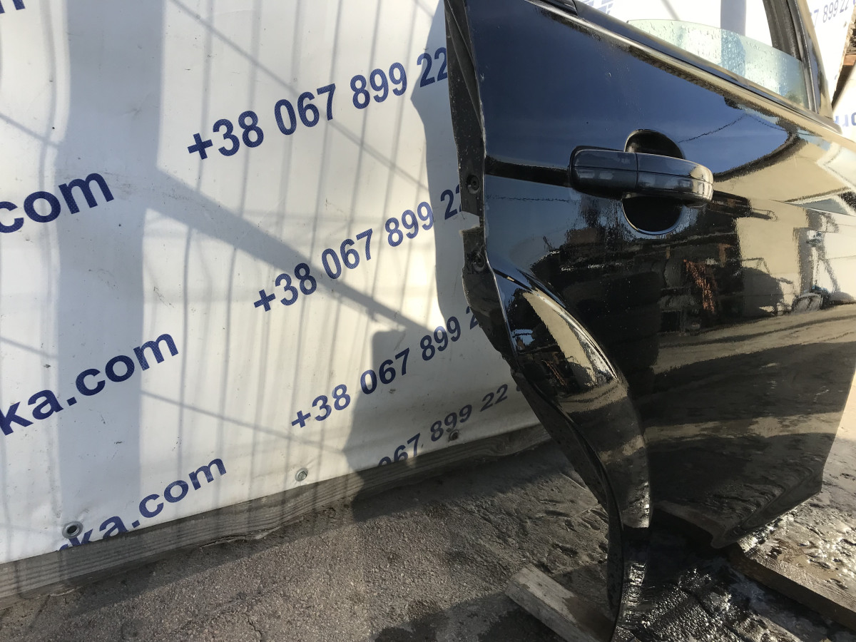 Двері задні праві хетчбек FORD Focus MK2 08-11 - Зображення 4