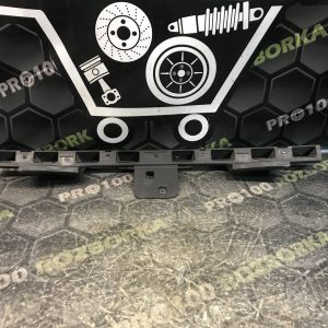 Кронштейн заднього бампера FORD C-Max MK1 (07-10)