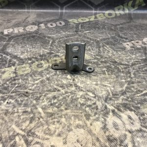 Петля дверей передніх правих OPEL Zafira B (05-11)