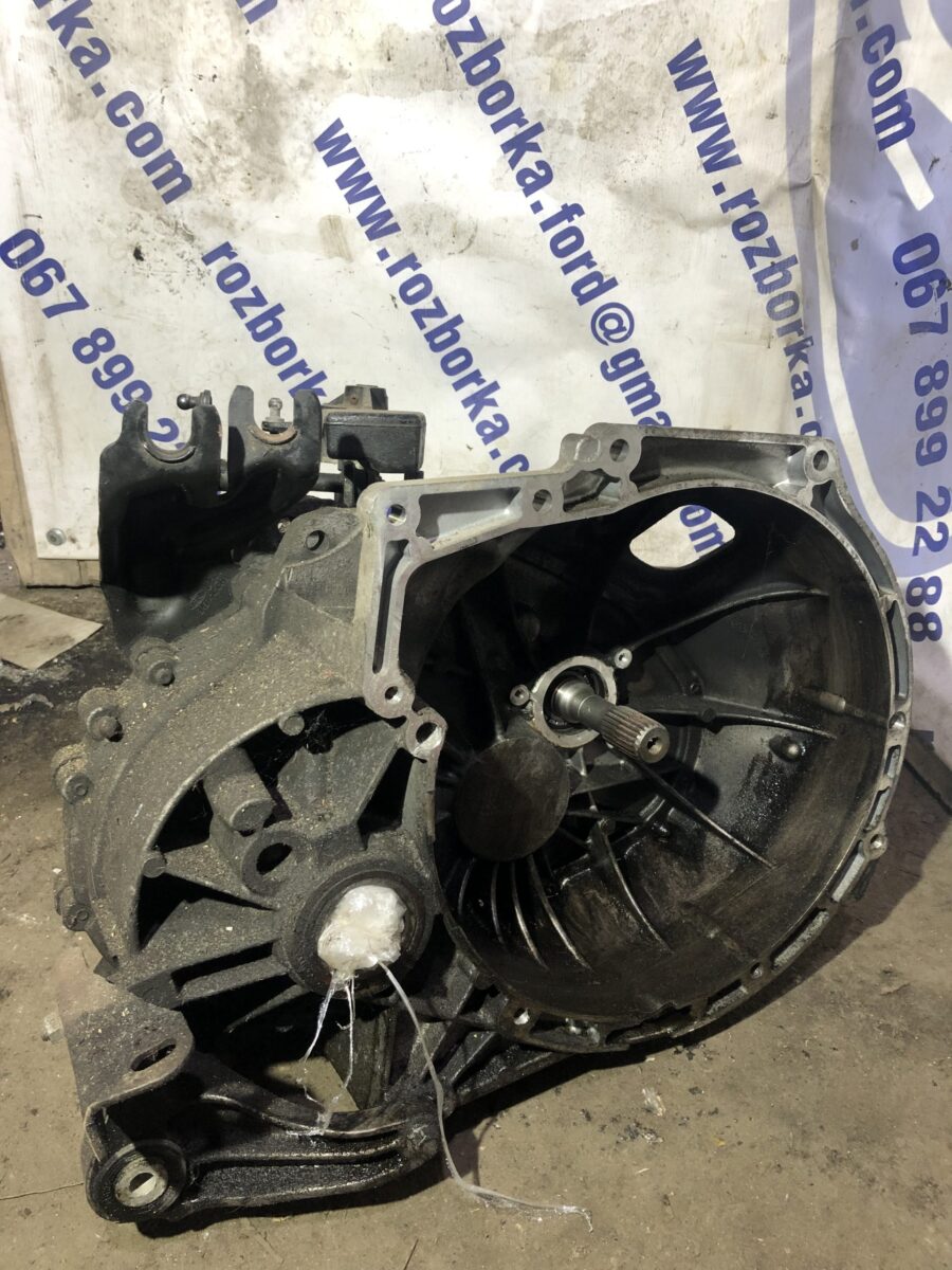 Коробка перемикання передач механічна (КПП) FORD Focus MK2 08-11 3M5R7F096YF