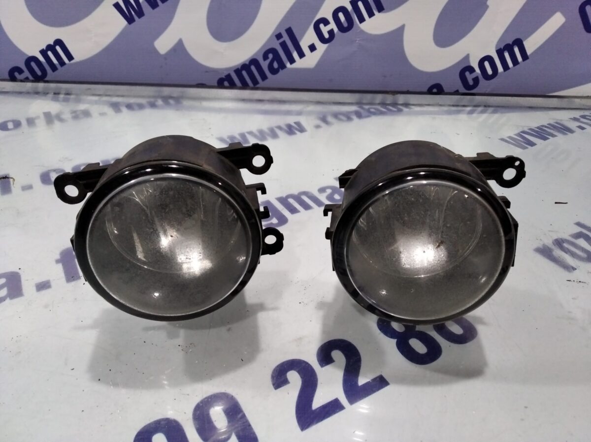 Фара протитуманна передня ліва Ford Focus MK2 08-11 2n1115201ab