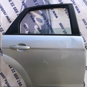 Двері задні праві хетчбек 03 FORD Focus MK2 08-11