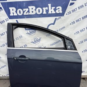 Двері передні праві FORD Focus MK3
