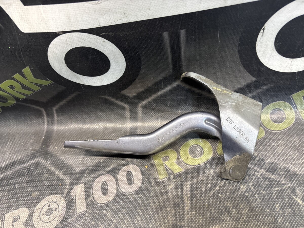 Петля капоту права 60120SWA000ZZ Honda CR-V 3 (06-12)