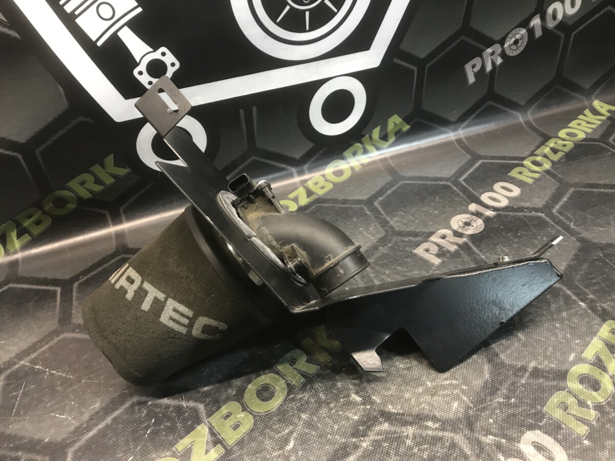 Фільтр повітряний корпус 1.0 ECOBOOST FORD Focus MK3 (11-14) - Зображення 2