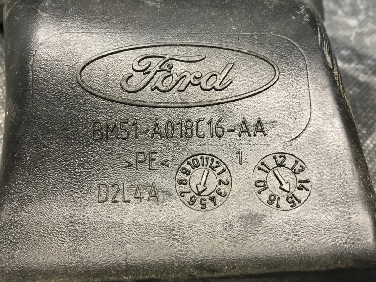 Повітропровід задній правий FORD Focus MK3 (11-18) - Зображення 2