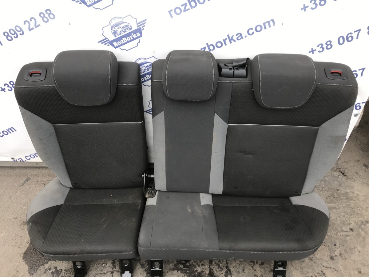 Сидіння задній ряд FORD Focus MK3 (11-14)