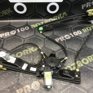 Склопідіймач передніх лівих дверей Ford Focus MK3 (11-18)
