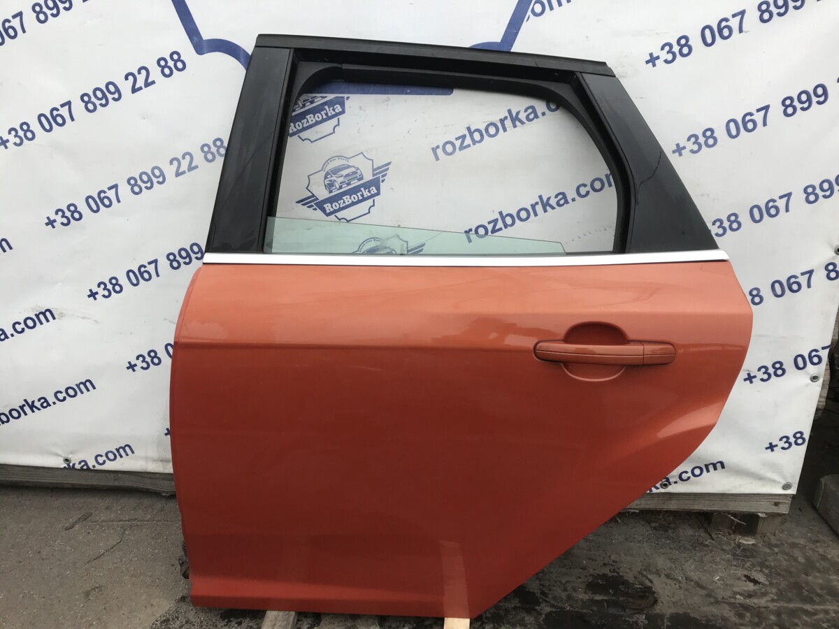 Двері задні ліві універсал FORD Focus MK3 (11-18)