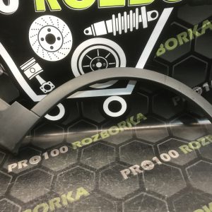Накладка молдинг розширювач переднього правого крила FORD KUGA MK1 08-12