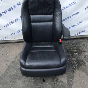 Сидіння переднє праве шкіра Honda CR-V 3 (06-12)