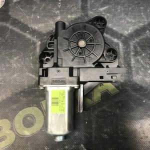 Моторчик склопідіймача передній лівий FORD KUGA MK1 08-12