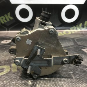 Насос вакуумний 1.0 ECOBOOST FORD Focus MK3 (11-14)