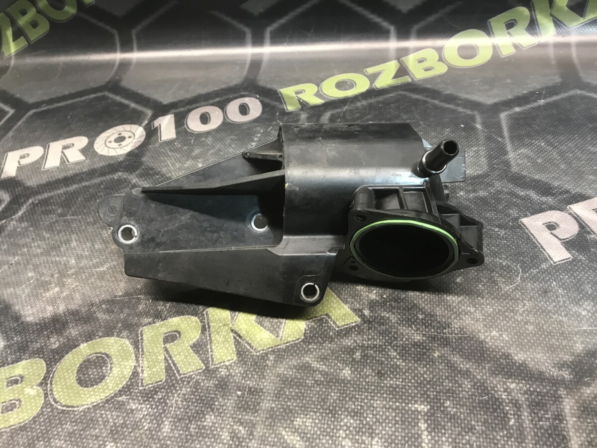 Патрубок впускного колектора 1.0 ECOBOOST FORD Focus MK3 (11-14)