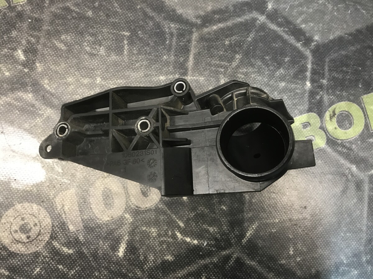 Патрубок впускного колектора 1.0 ECOBOOST FORD Focus MK3 (11-14) - Зображення 2