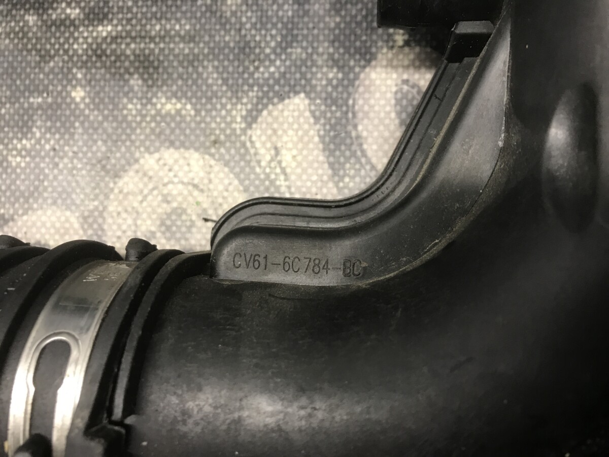 Патрубок інтеркулера 1.0 ECOBOOST FORD Focus MK3 (11-14) - Зображення 3
