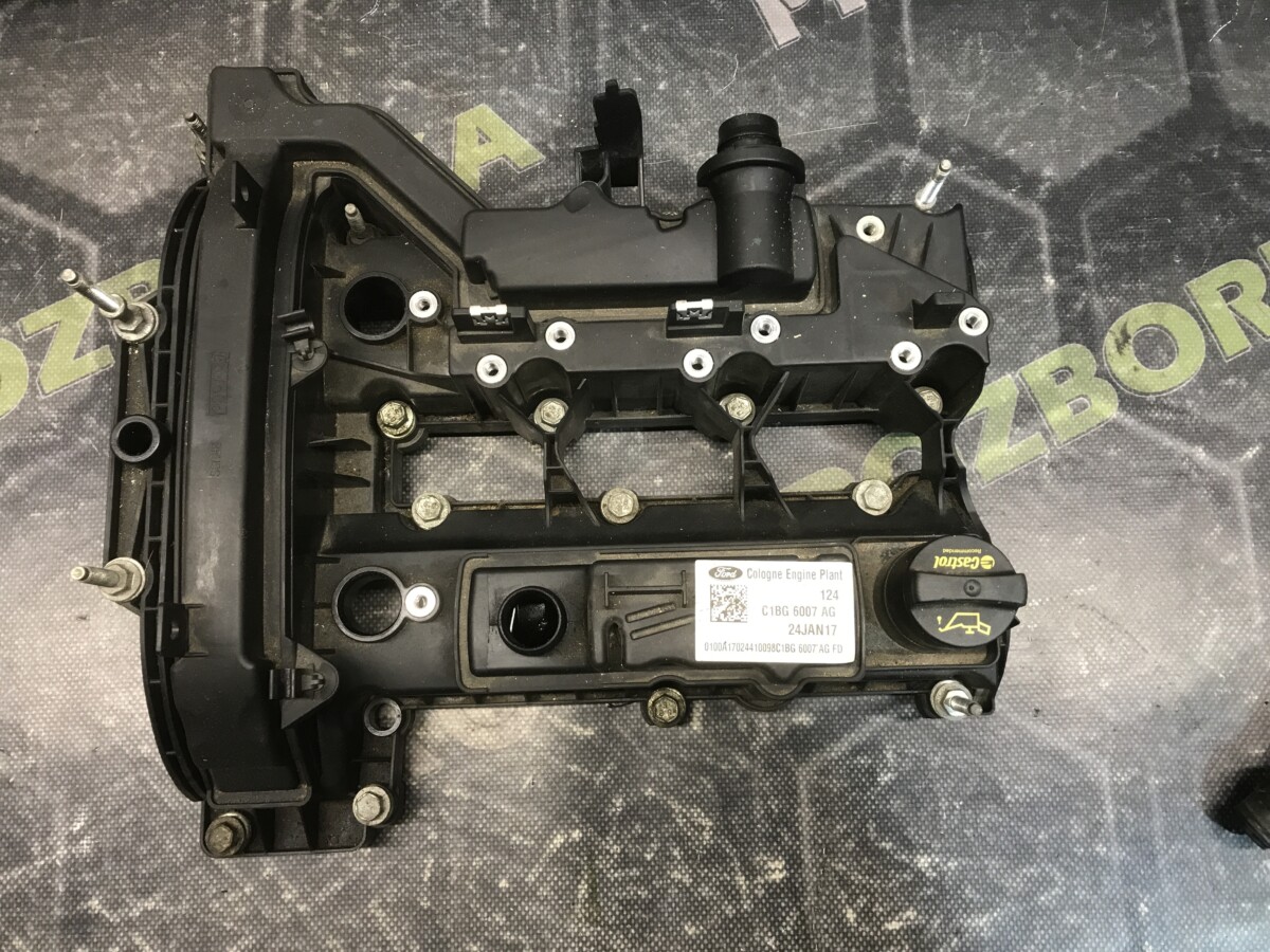 Кришка клапанів 1.0 ECOBOOST FORD Focus MK3 (11-18)