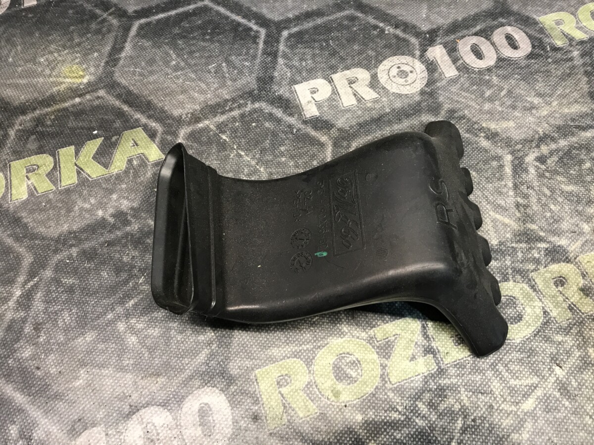 Повітропровід обігріву салону задній правий FORD KUGA C-Max MK1 (07-12)
