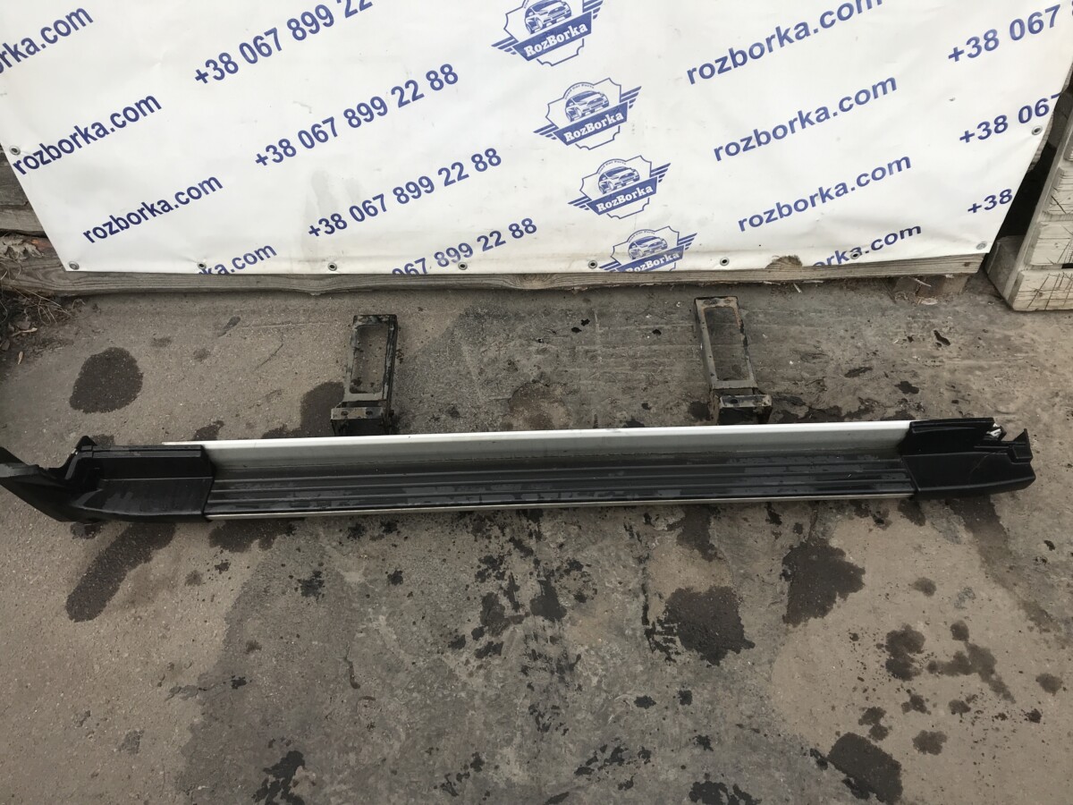 Підніжка ліва поріг Honda CR-V 3 (06-12)