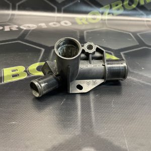 Фланець системи охолодження 1.6D FORD Focus MK3 (11-14)
