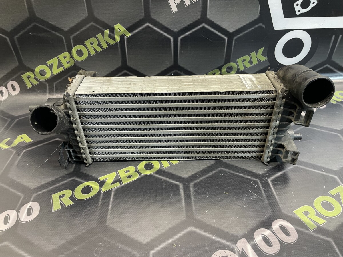 Радіатор інтеркулера 1.0B ECOBOOST FORD Focus MK3 (11-14)