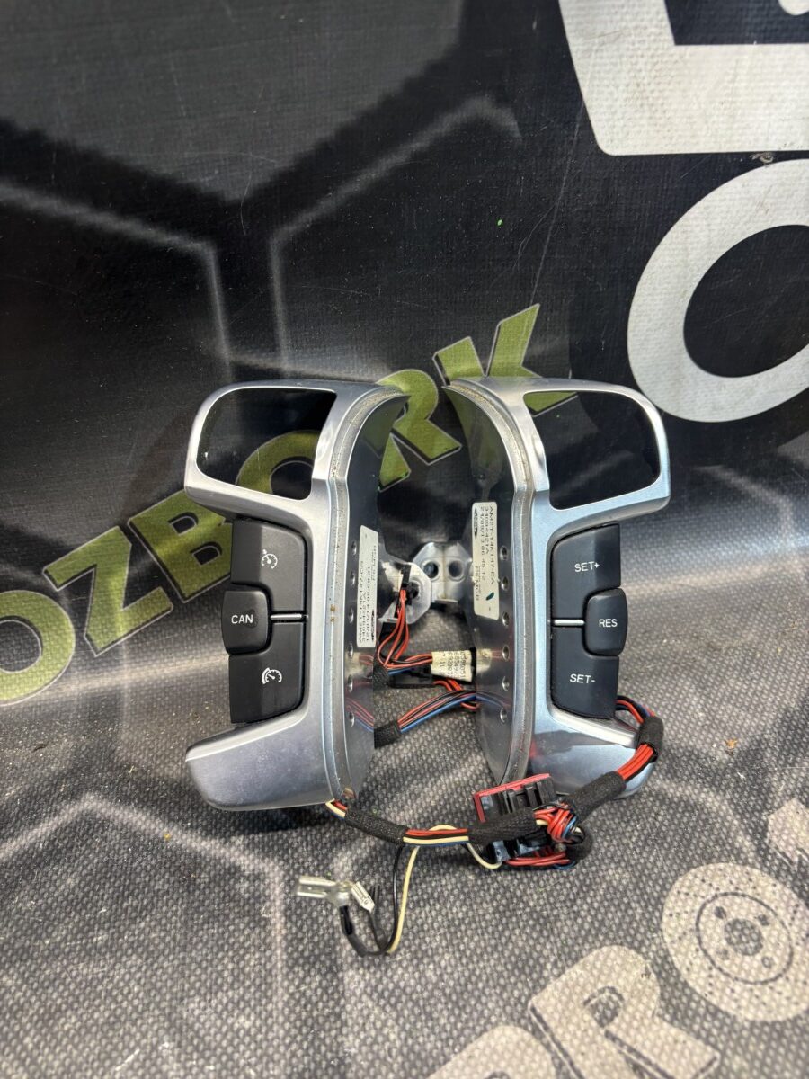 Кнопки керма комплект FORD Mondeo MK4 (BA7) 07-14