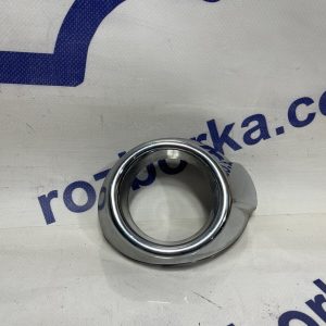 Рамка кільце протитуманної фари ліва хром FORD Focus MK3 (11-14)