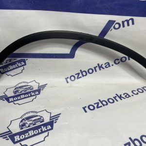 Молдинг переднього правого крила Honda CR-V 3 (06-12)