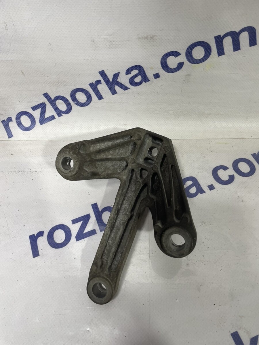 Кронштейн КПП 1.6 бензин FORD Focus MK2 08-11 - Зображення 3