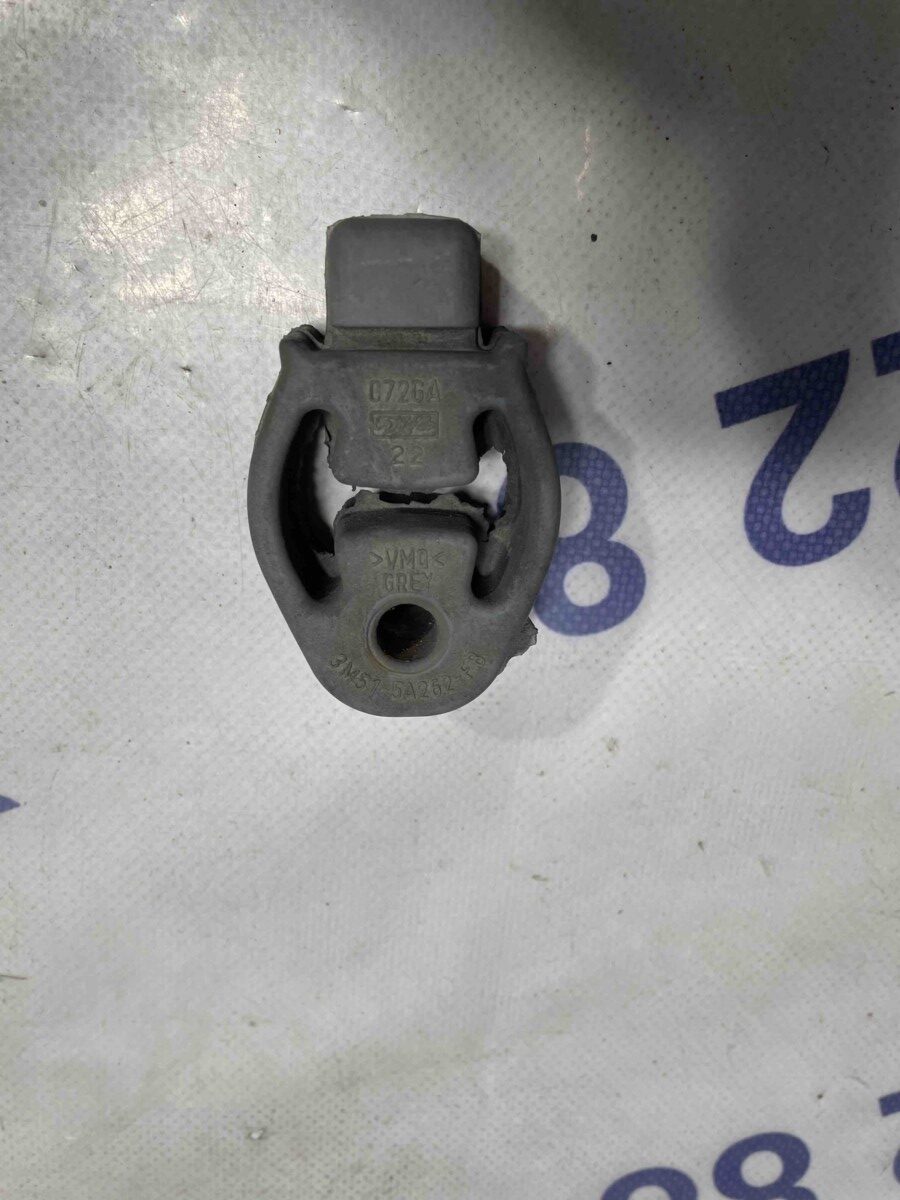 Кріплення вихлопної труби Ford Focus MK2 (07-11)