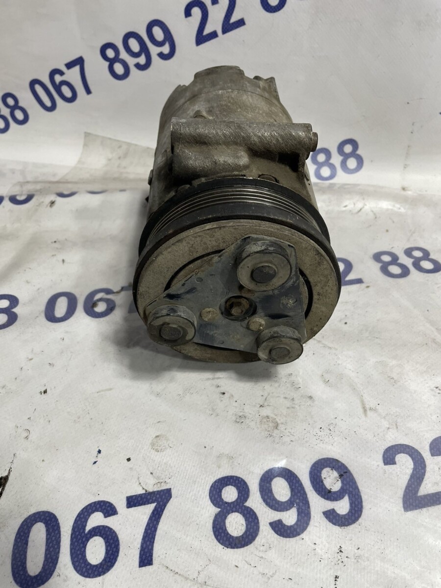 Компресор кондиціонера 1,8 дизель FORD Focus MK2 08-11 4M5H19D629AE