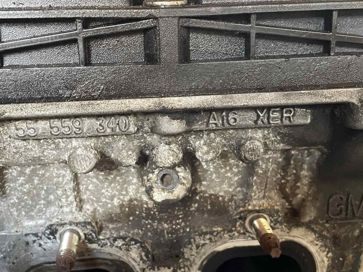 Двигун A16XER Opel Zafira B Astra H - Зображення 4