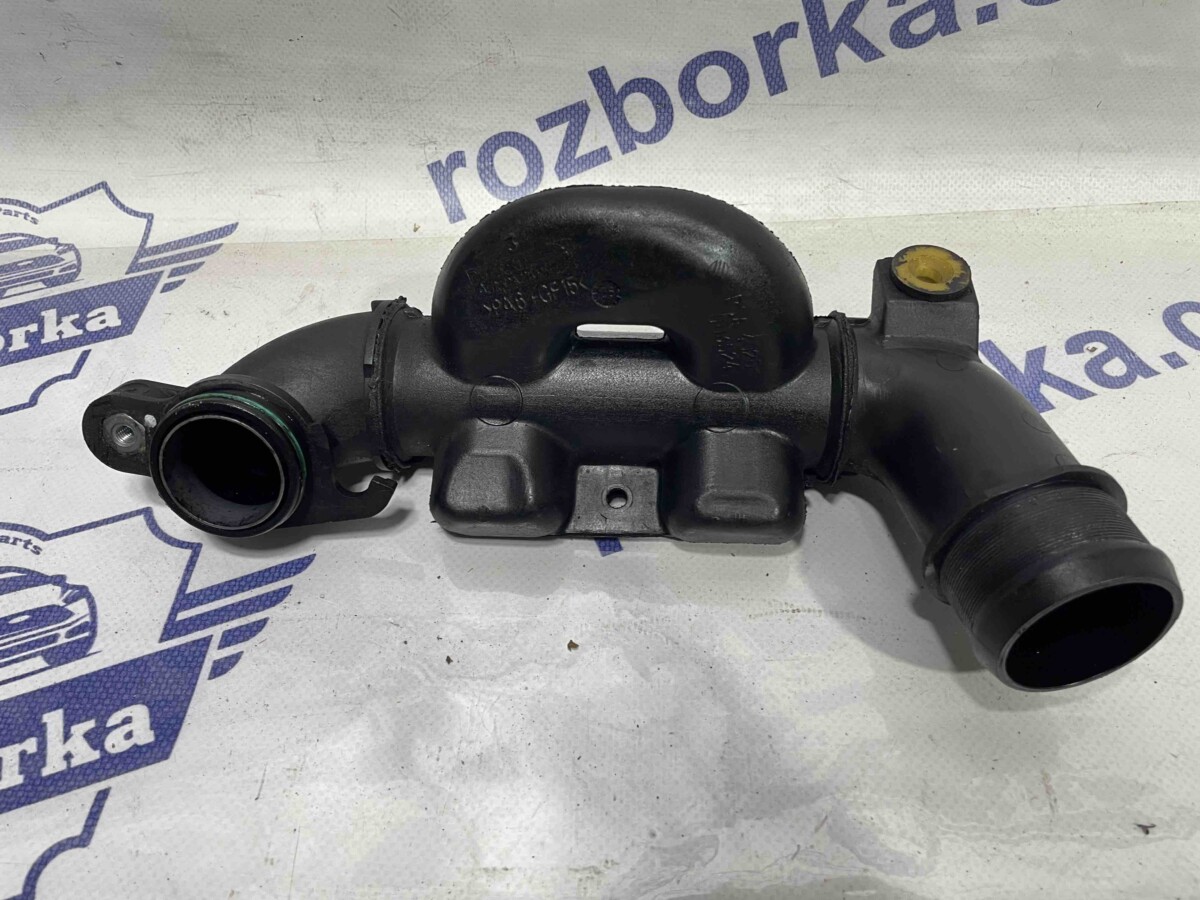 Патрубок інтеркуллера пластик 1.6 TDCI Ford Focus MK2 (08-11)