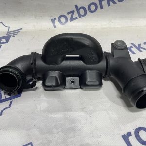 Патрубок інтеркуллера пластик 1.6 TDCI Ford Focus MK2 (08-11)