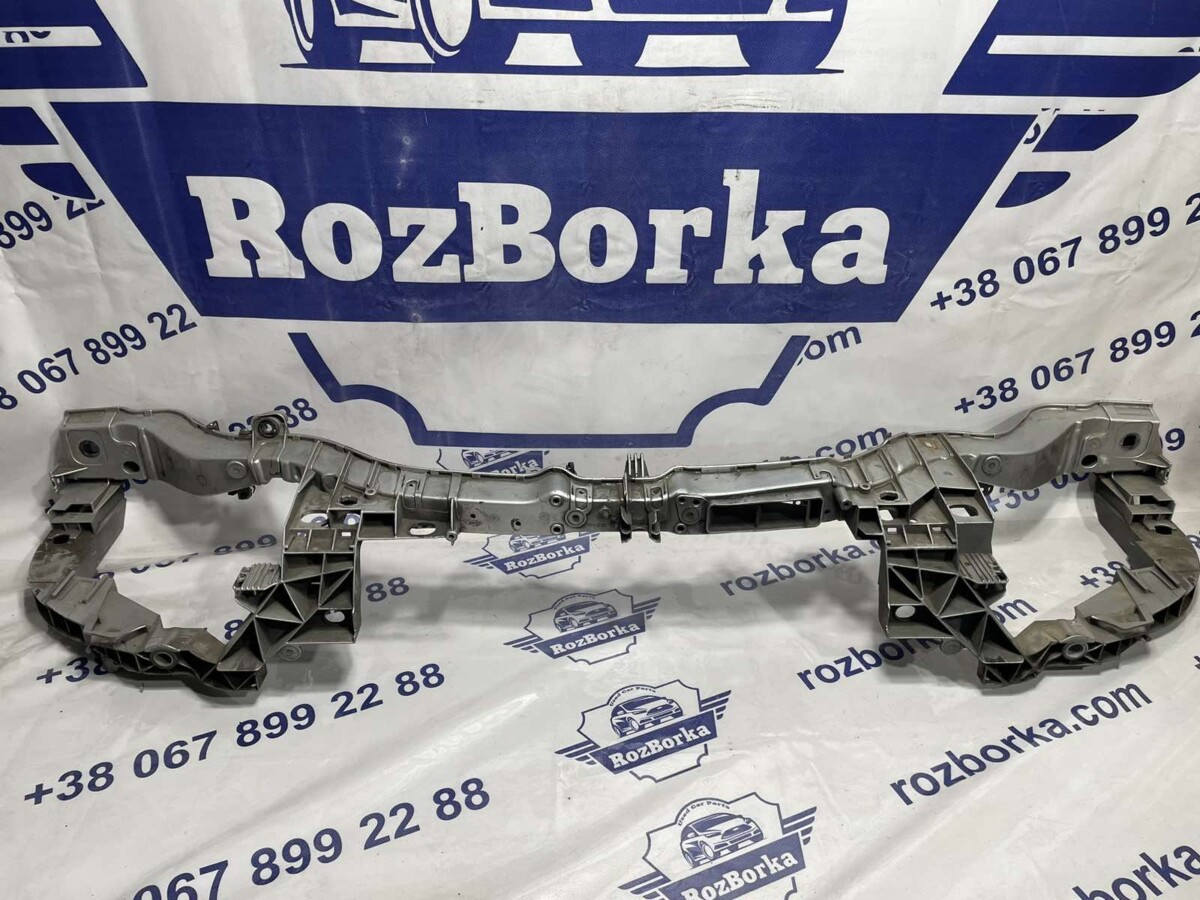 Панель передня (телевізор) FORD Focus MK3 (11-14)