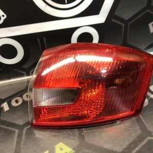 Ліхтар задній правий в крило Ford Kuga MK1 (08-12)