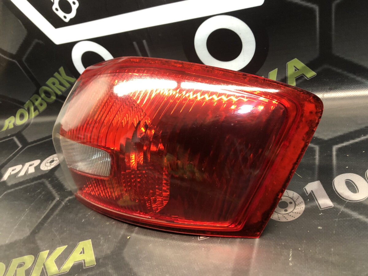 Ліхтар задній правий в крило Ford Kuga MK1 (08-12) - Зображення 2